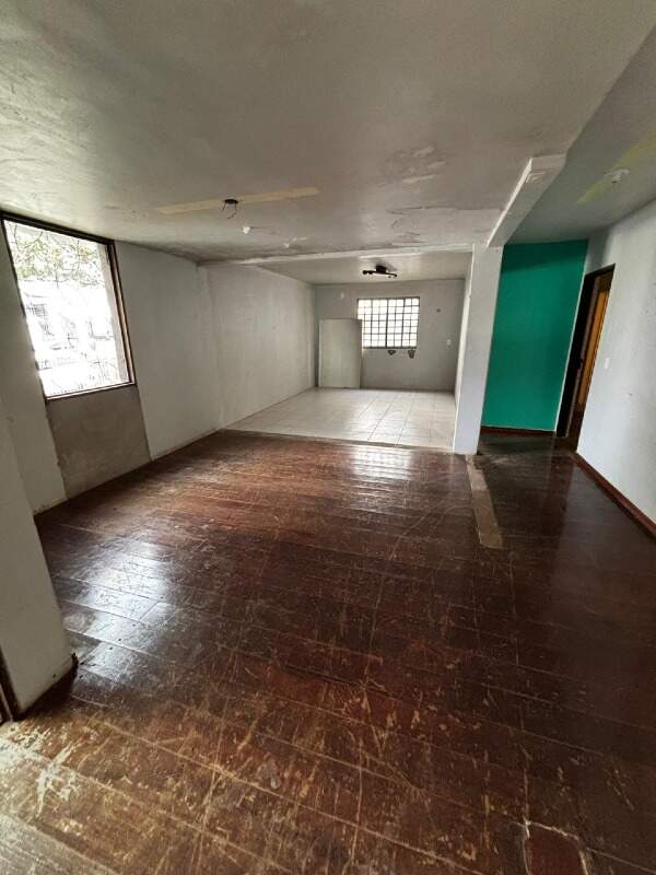 Casa para aluguel no Centro: 
