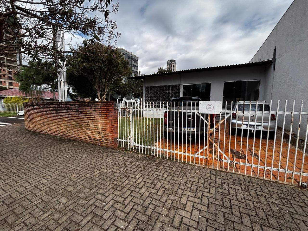 Casa para aluguel no Centro: 