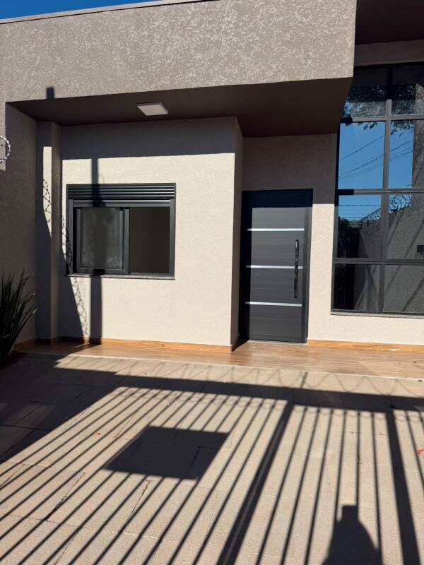 Casa à venda no Esmeralda: 