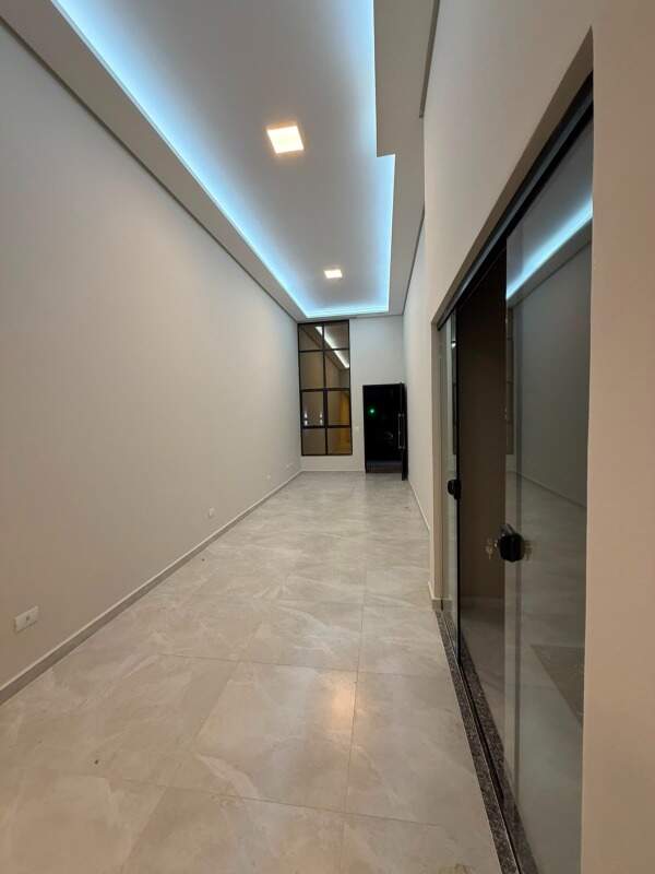 Casa à venda no Esmeralda: 
