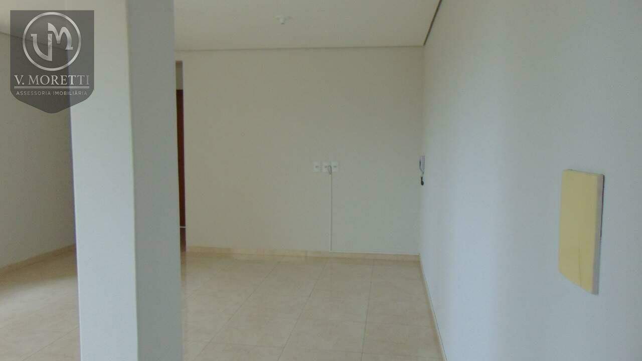 Apartamento à venda no Coqueiral: 