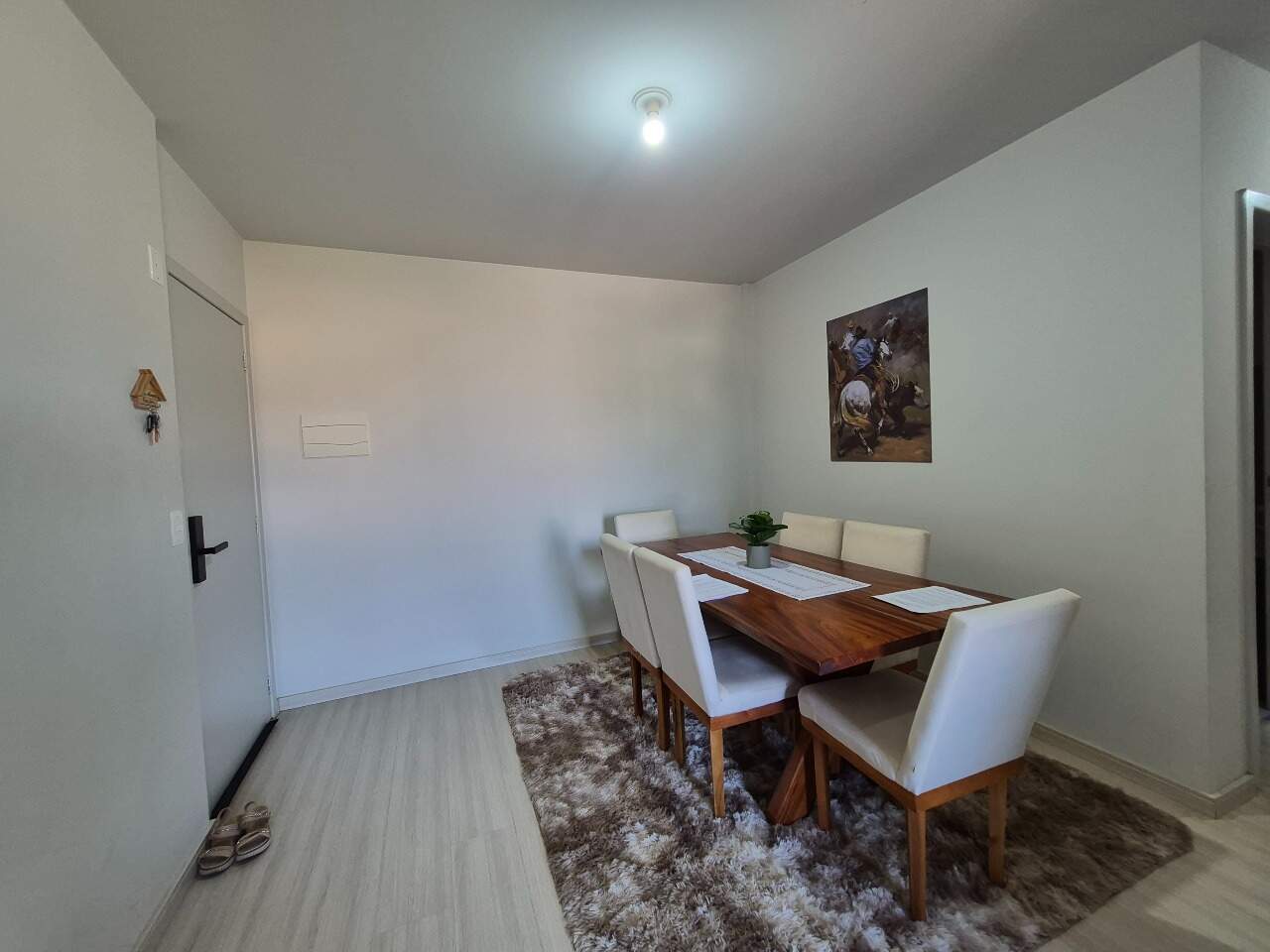 Apartamento para aluguel no Pioneiros Catarinenses: 
