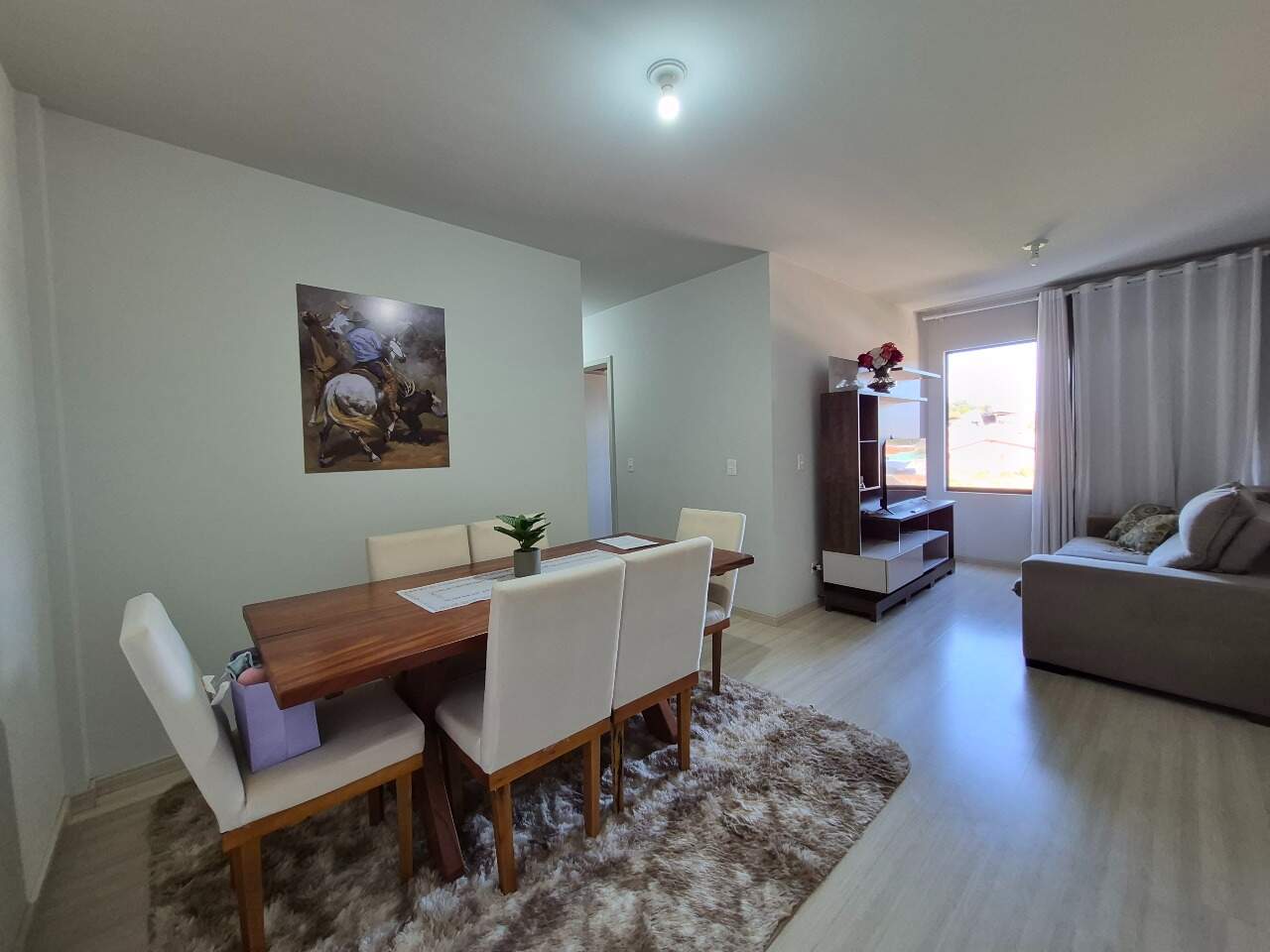 Apartamento para aluguel no Pioneiros Catarinenses: 