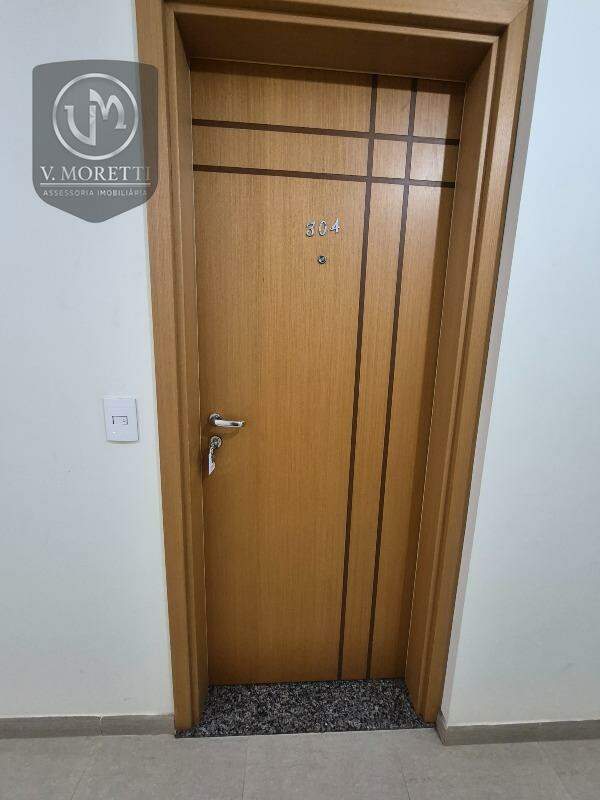 Apartamento para aluguel no Coqueiral: 