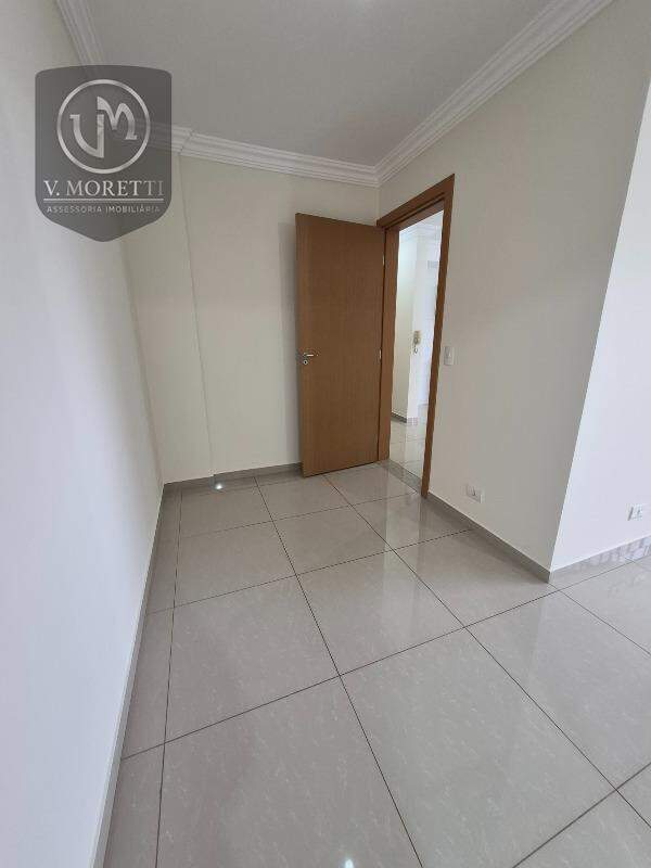 Apartamento para aluguel no Coqueiral: 
