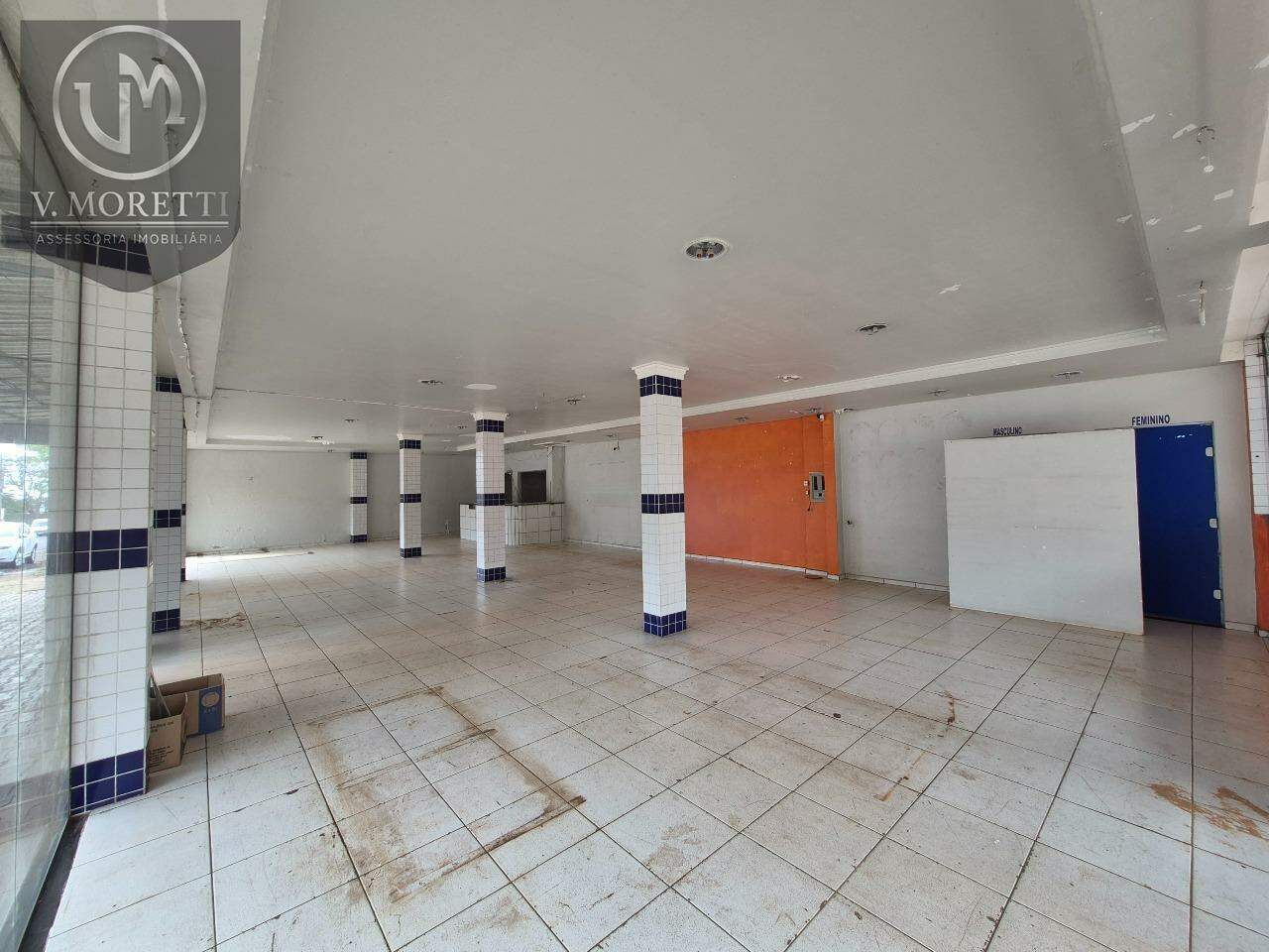 Sala para aluguel no Centro: 