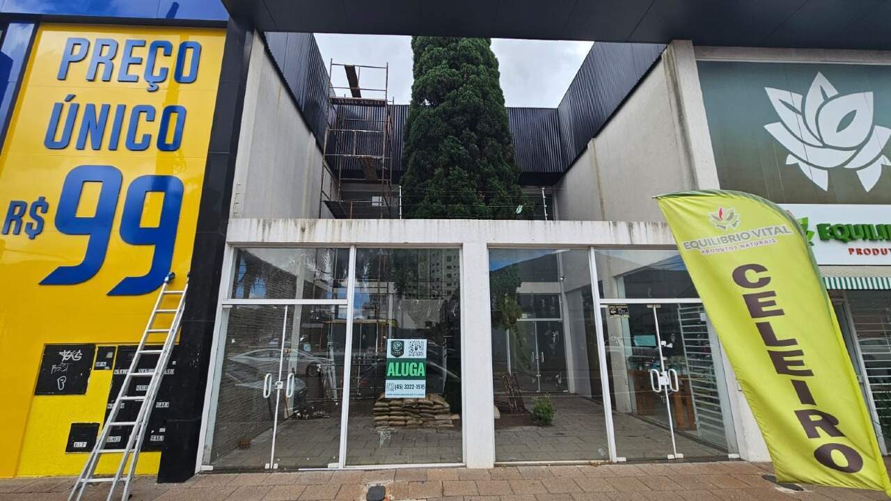 Sala para aluguel no Centro: 