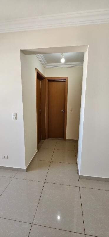 Apartamento para aluguel no Coqueiral: 
