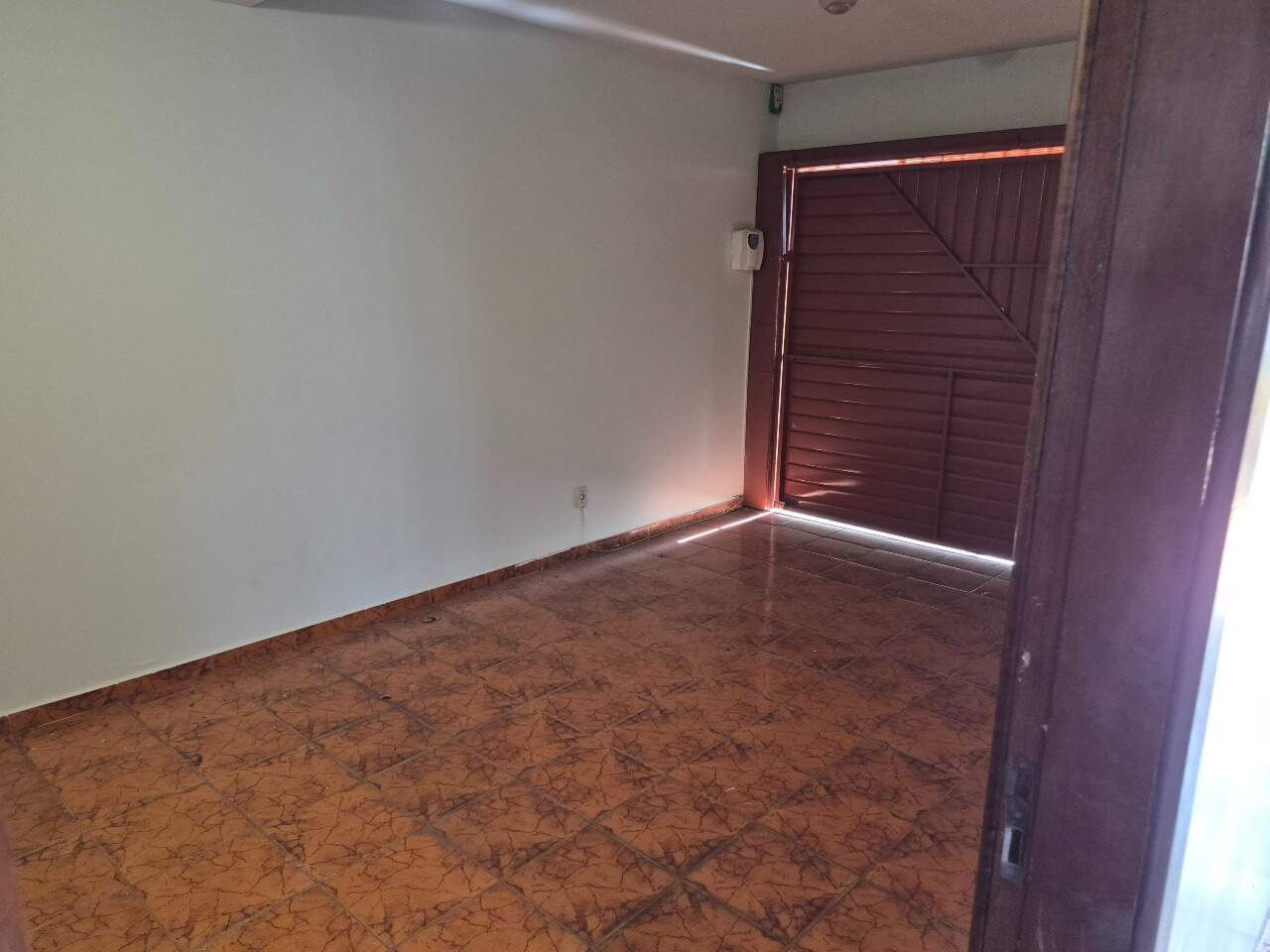 Sobrado para aluguel no Neva: 