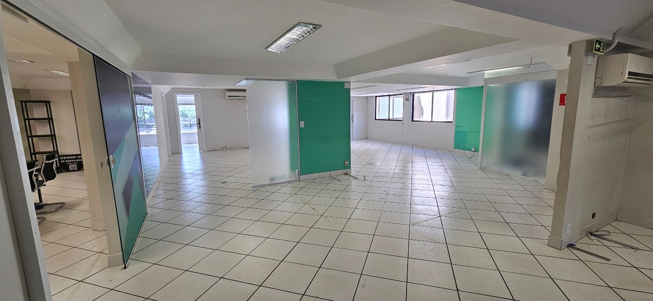 Sala para aluguel no Centro: 