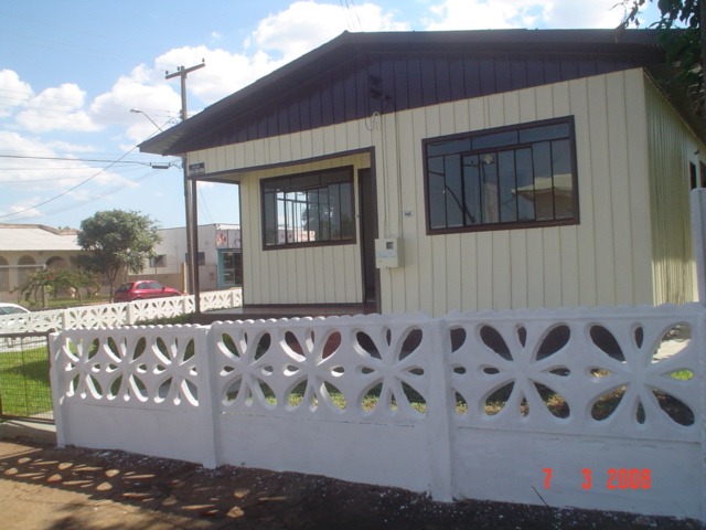 Casa para aluguel no Neva: 