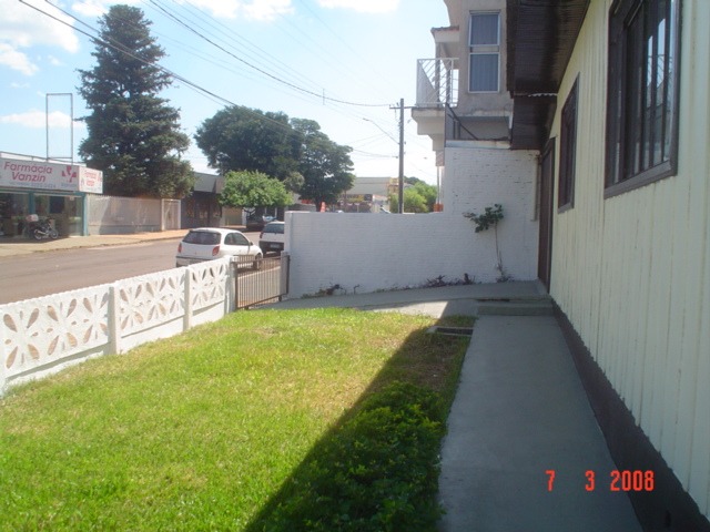 Casa para aluguel no Neva: 