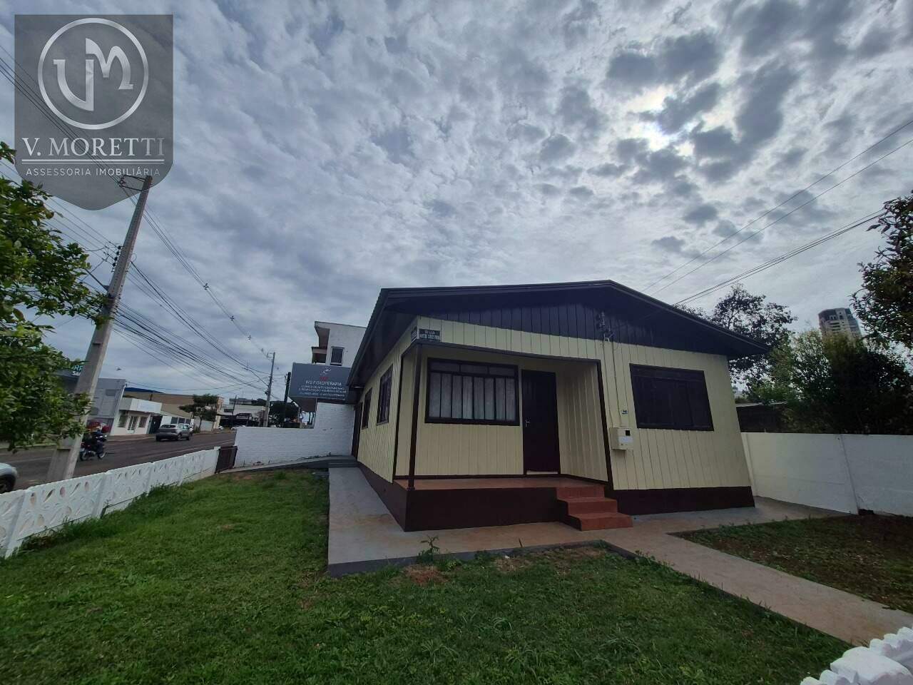 Casa para aluguel no Neva: 