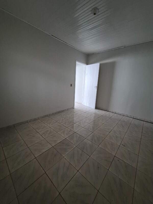 Kitnet para aluguel no Santa Cruz: 