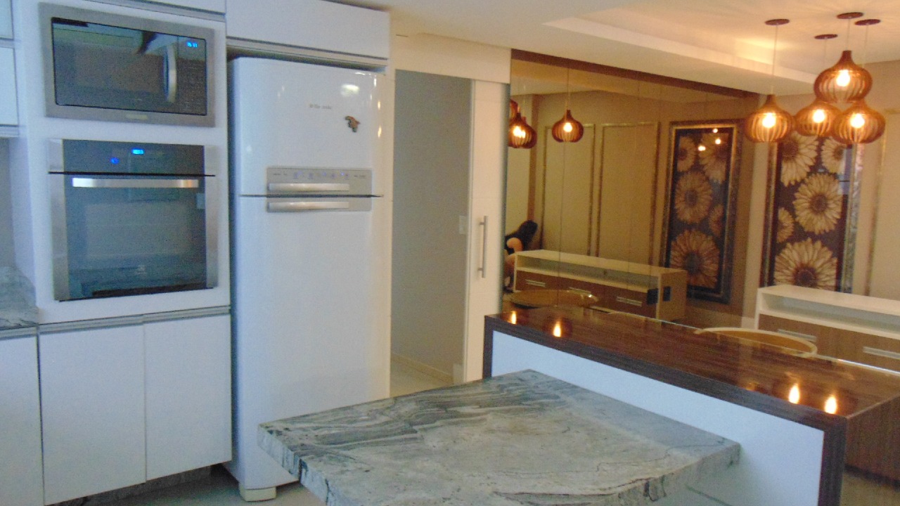 Apartamento para aluguel no Centro: 