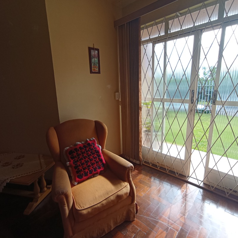 Casa à venda no Centro: 