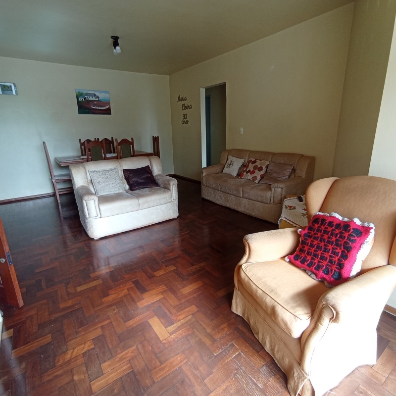 Casa à venda no Centro: 