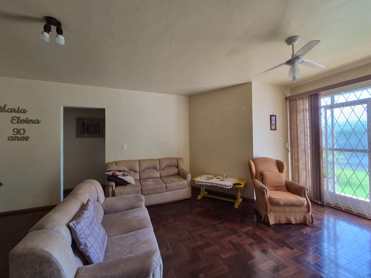 Casa à venda no Centro: SALA 01