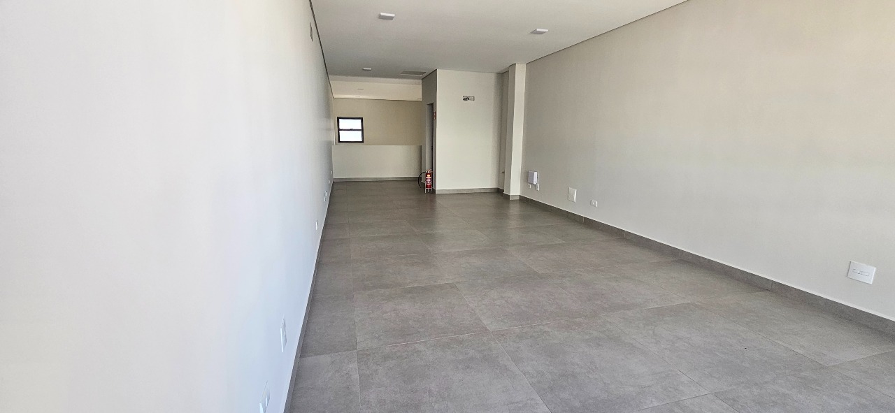 Sala para aluguel no Centro: 