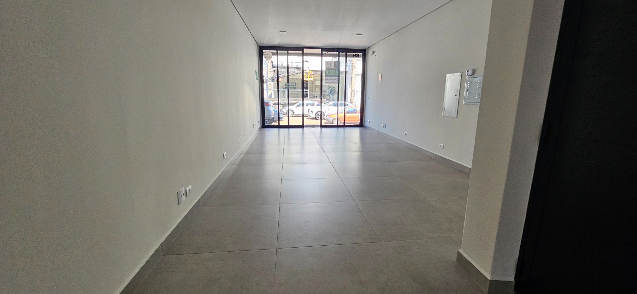 Sala para aluguel no Centro: 