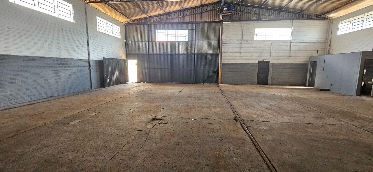 Barracão para aluguel no Cataratas: 