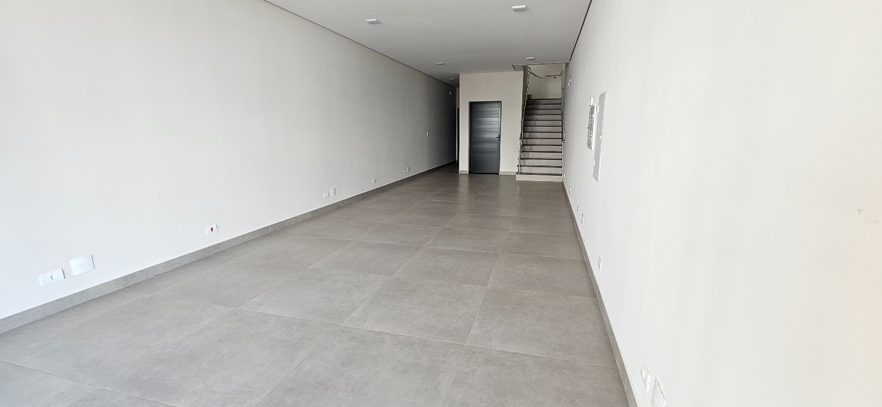 Sala para aluguel no Centro: 