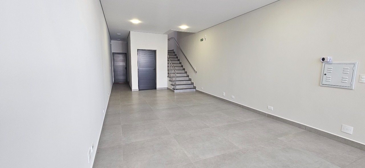 Sala para aluguel no Centro: 