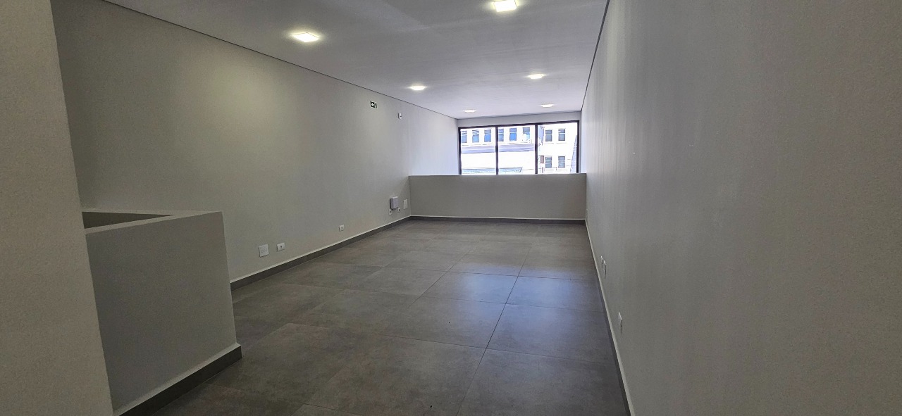 Sala para aluguel no Centro: 