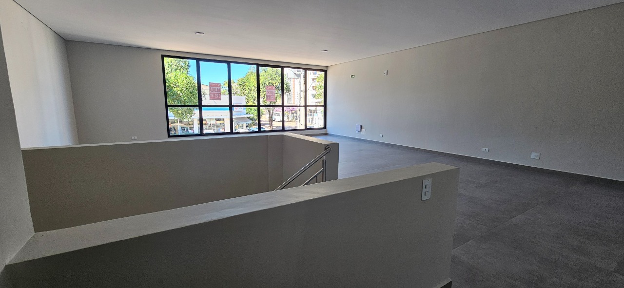 Sala para aluguel no Centro: 