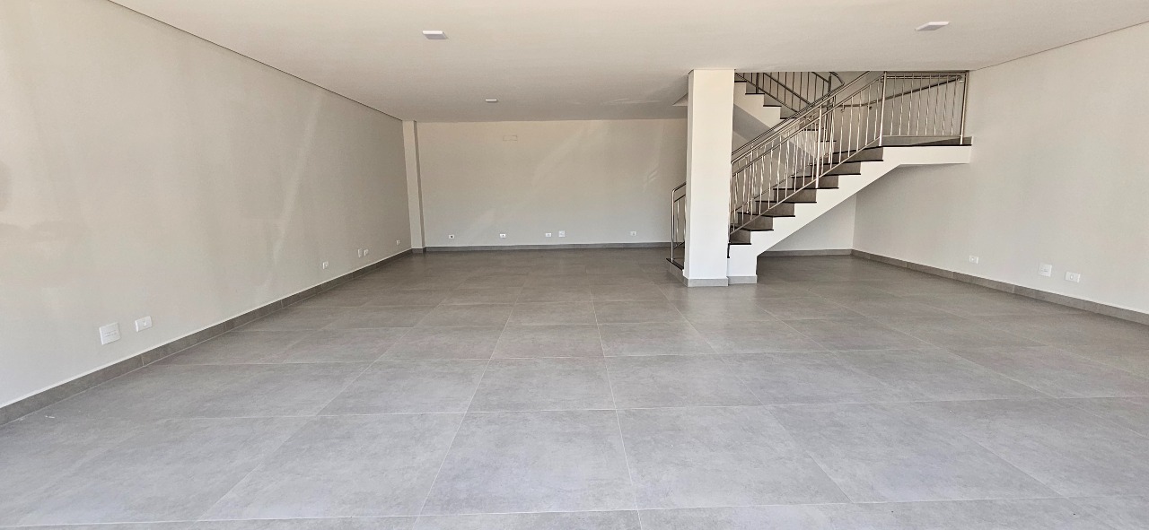 Sala para aluguel no Centro: 