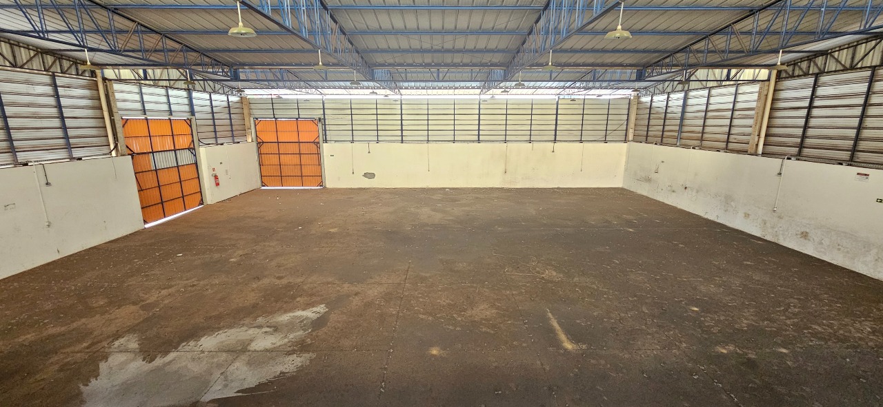 Barracão para aluguel no Cataratas: 