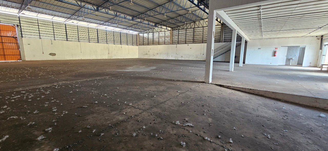 Barracão para aluguel no Cataratas: 