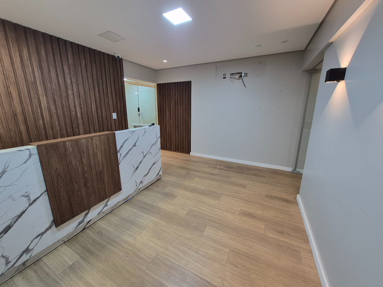 Sala para aluguel no Maria Luiza: 