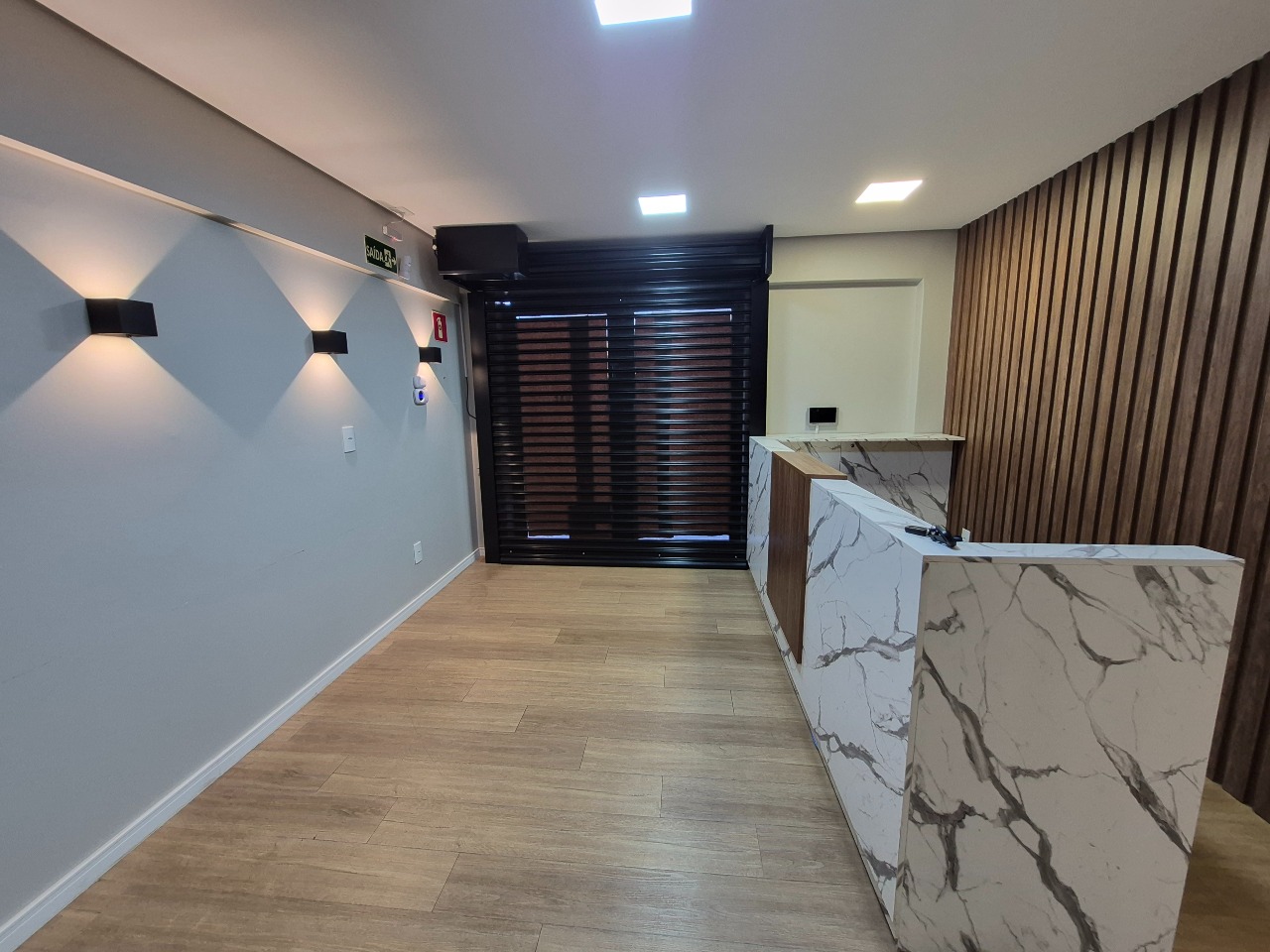 Sala para aluguel no Maria Luiza: 