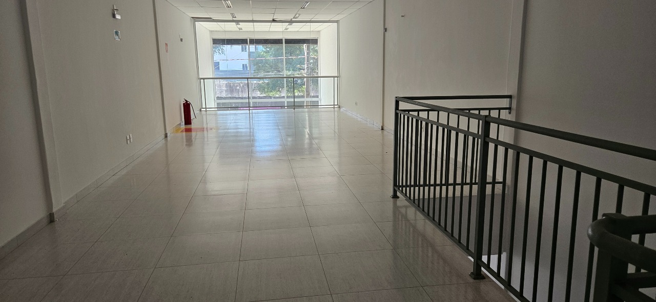 Sala para aluguel no Centro: 