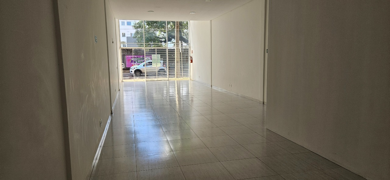 Sala para aluguel no Centro: 