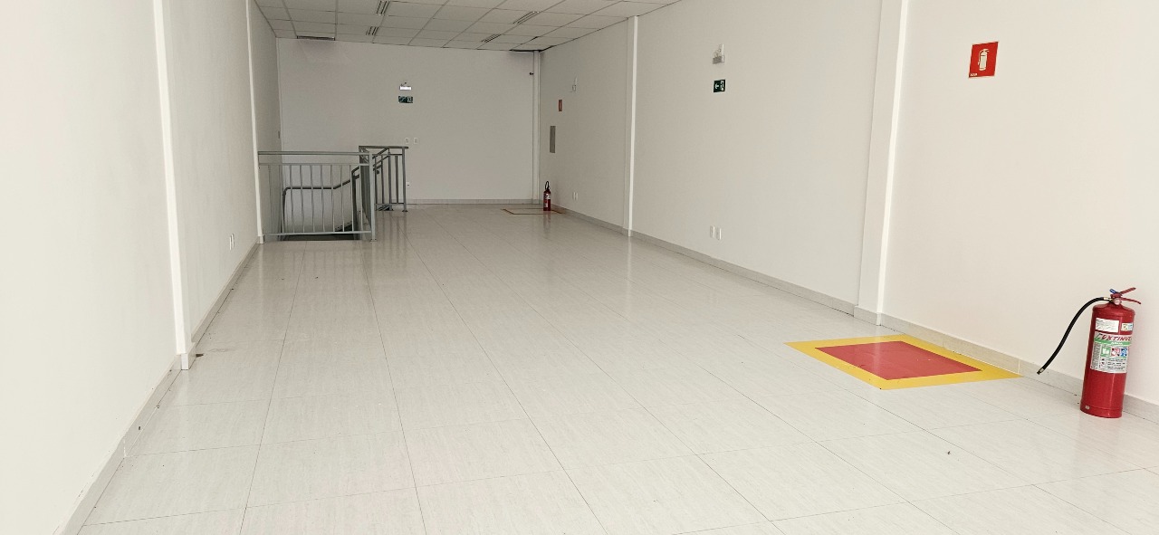 Sala para aluguel no Centro: 