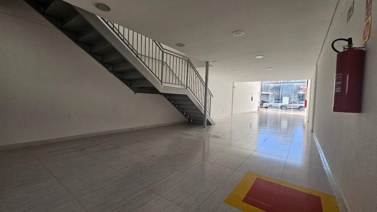 Sala para aluguel no Centro: 