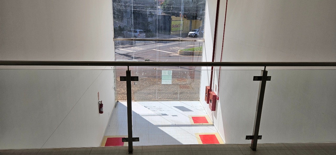 Sala para aluguel no Centro: 