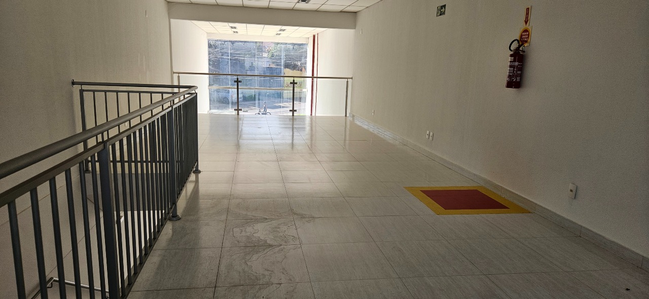 Sala para aluguel no Centro: 