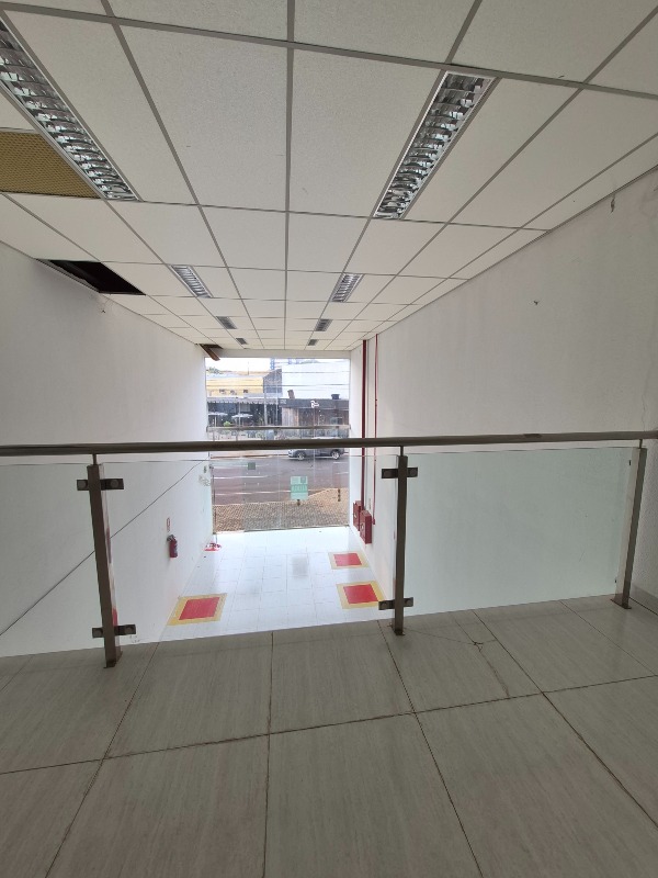 Sala para aluguel no Centro: 