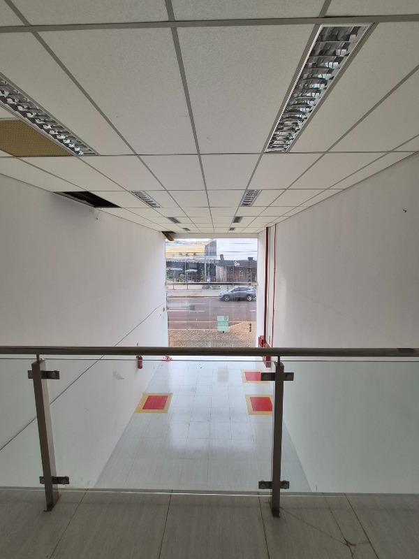 Sala para aluguel no Centro: 