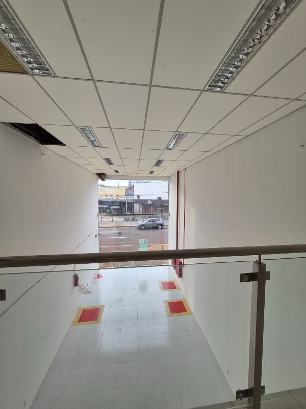 Sala para aluguel no Centro: 