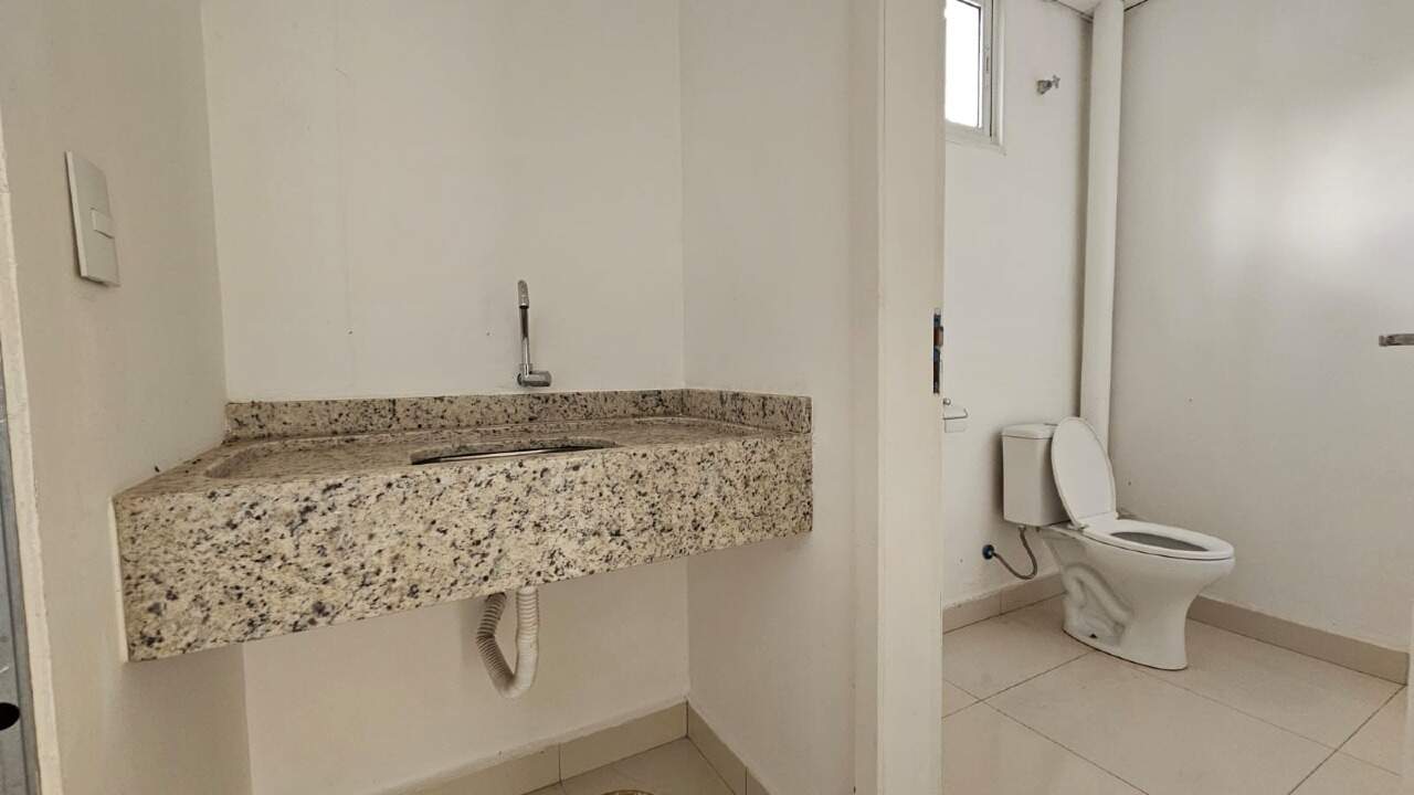 Sala para aluguel no Centro: 