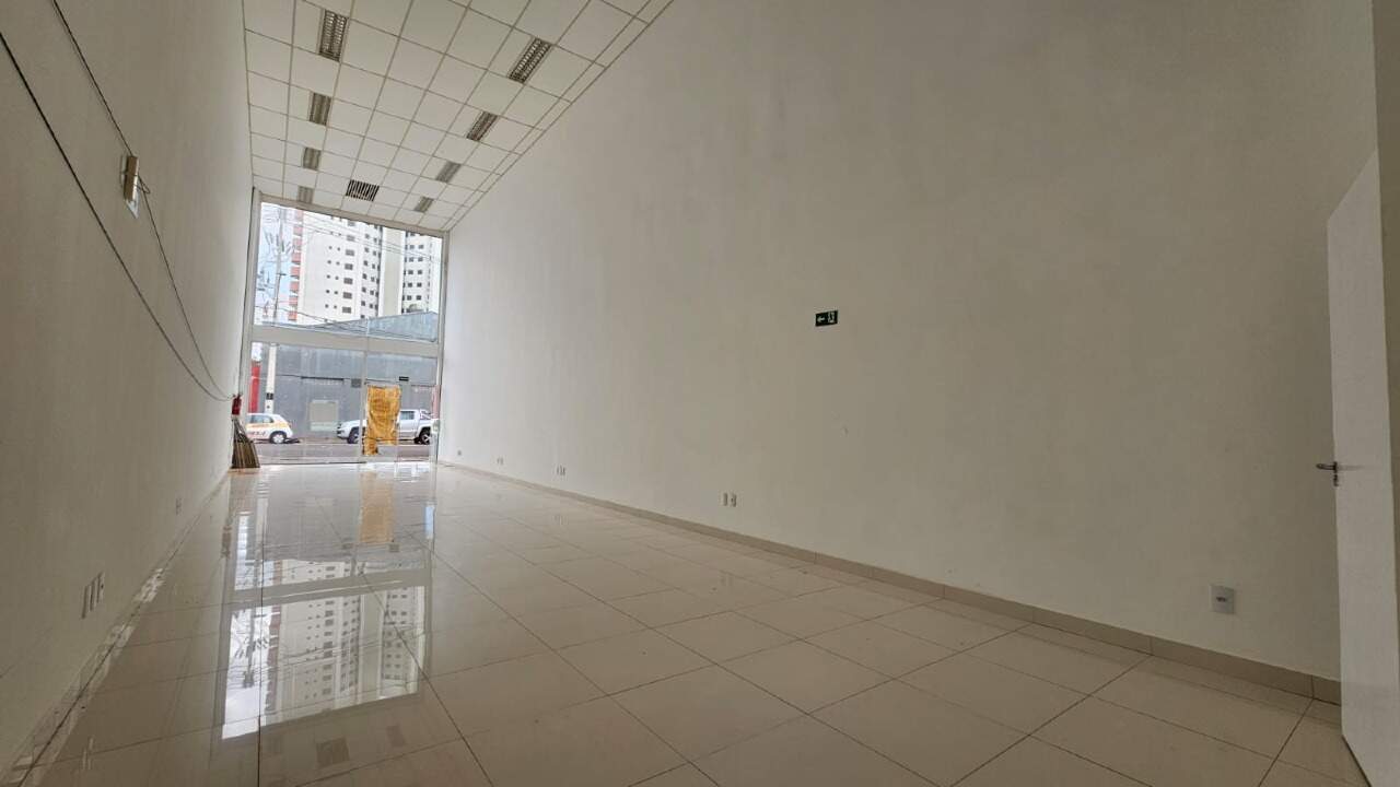 Sala para aluguel no Centro: 