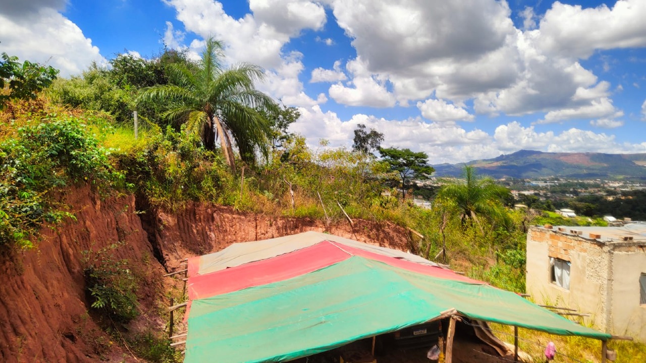 Casa à venda no Jequitibá: 