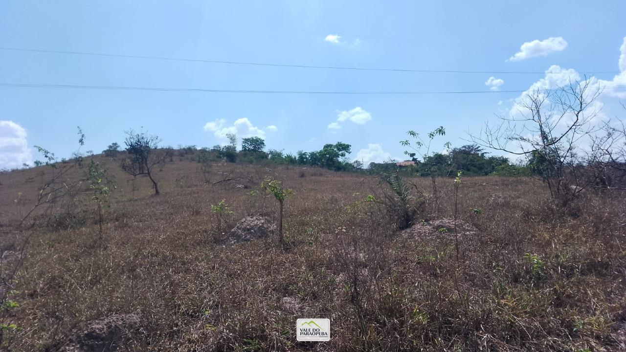 Terreno à venda no Tupanuara : 