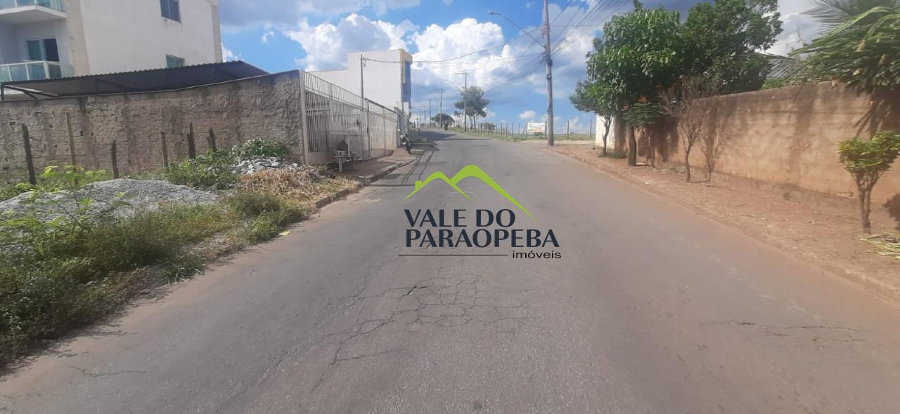 Lote à venda no Pedra Branca: 