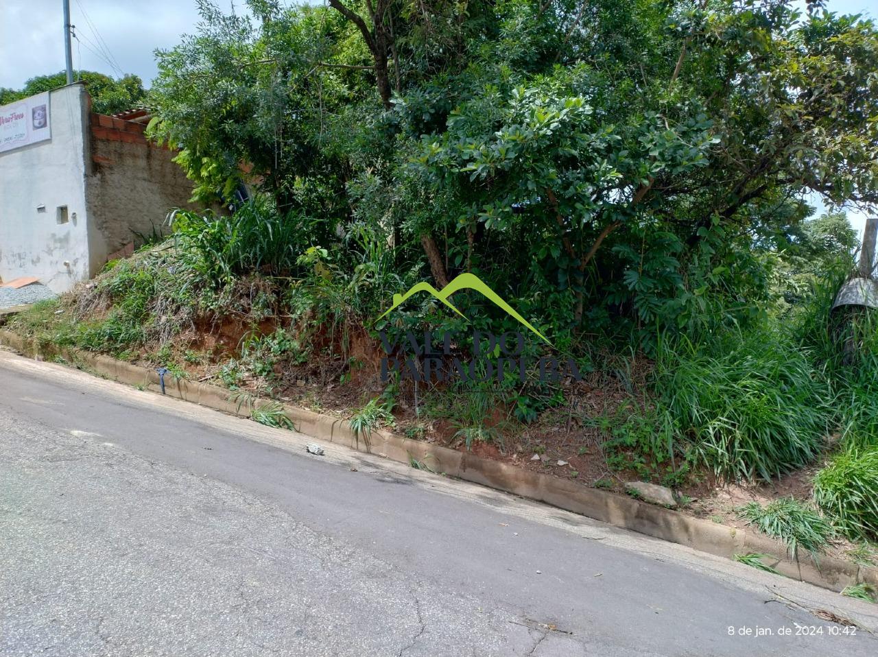 Lote à venda no Pedra Branca: 