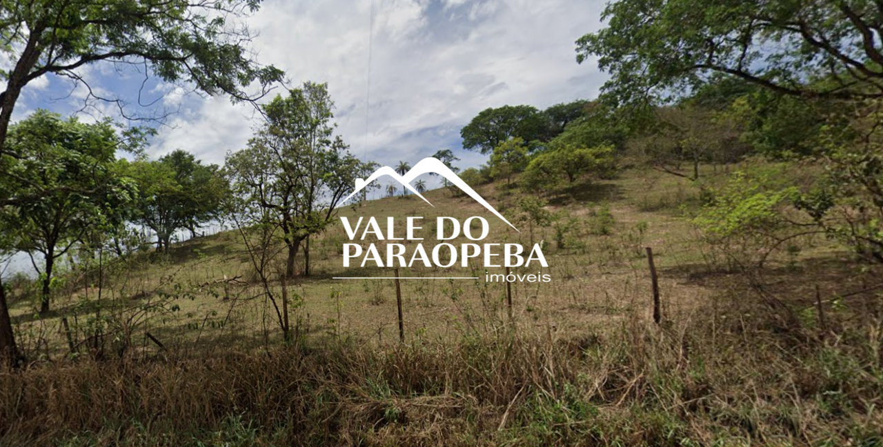 Sítio à venda no Tupanuara : 